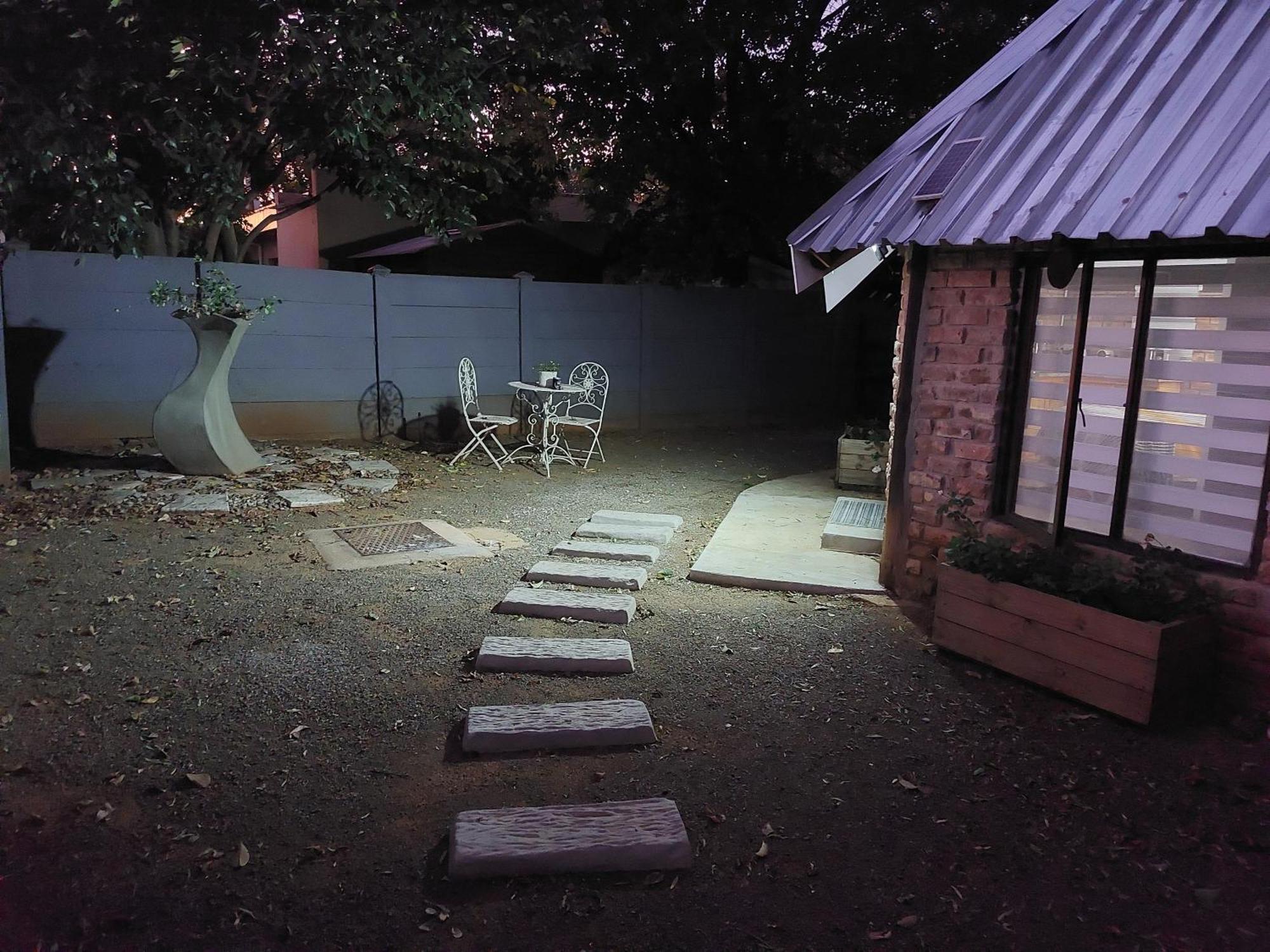 The Spare Room Cottage - Cosy And Private Bloemfontein Zewnętrze zdjęcie