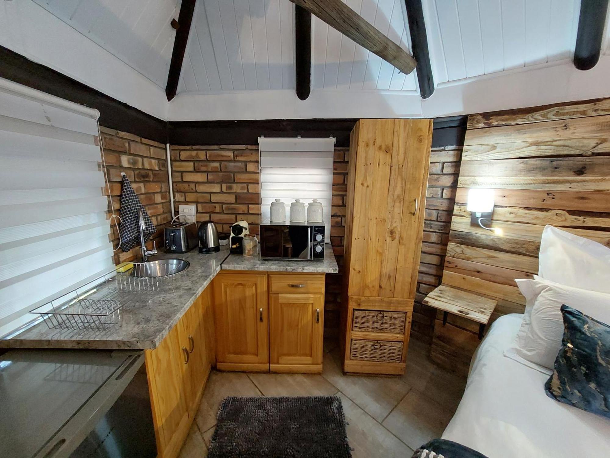 The Spare Room Cottage - Cosy And Private Bloemfontein Zewnętrze zdjęcie