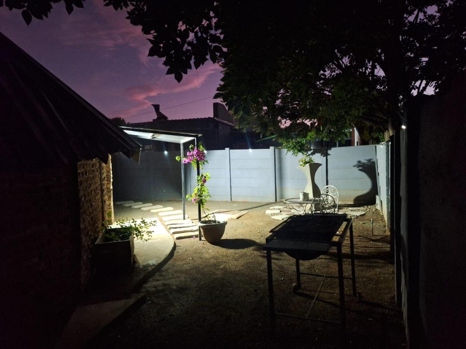 The Spare Room Cottage - Cosy And Private Bloemfontein Zewnętrze zdjęcie